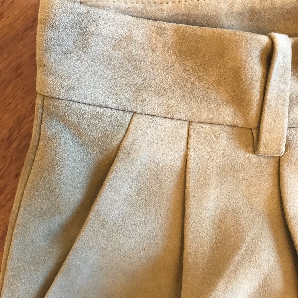 NWT Nili Lotan Suede 100% Lambskin Shorts $795 - Picture 8 of 9